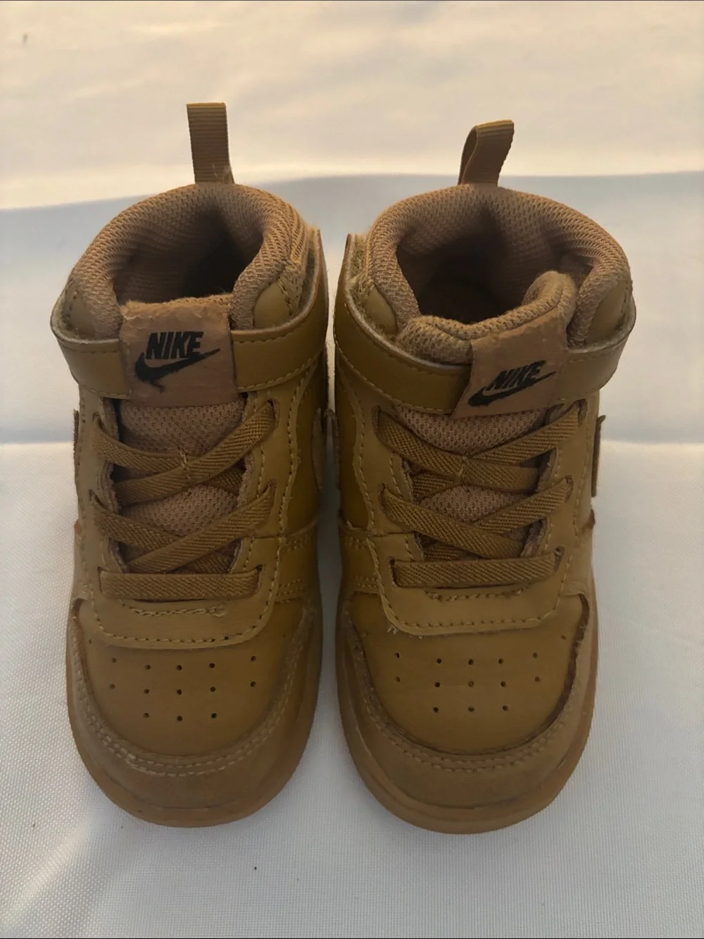 Nike Kids Brown High-Top Hook-and-Loop Sneakers